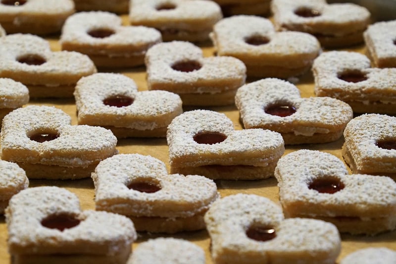 Star-shaped Sugar Cookies
